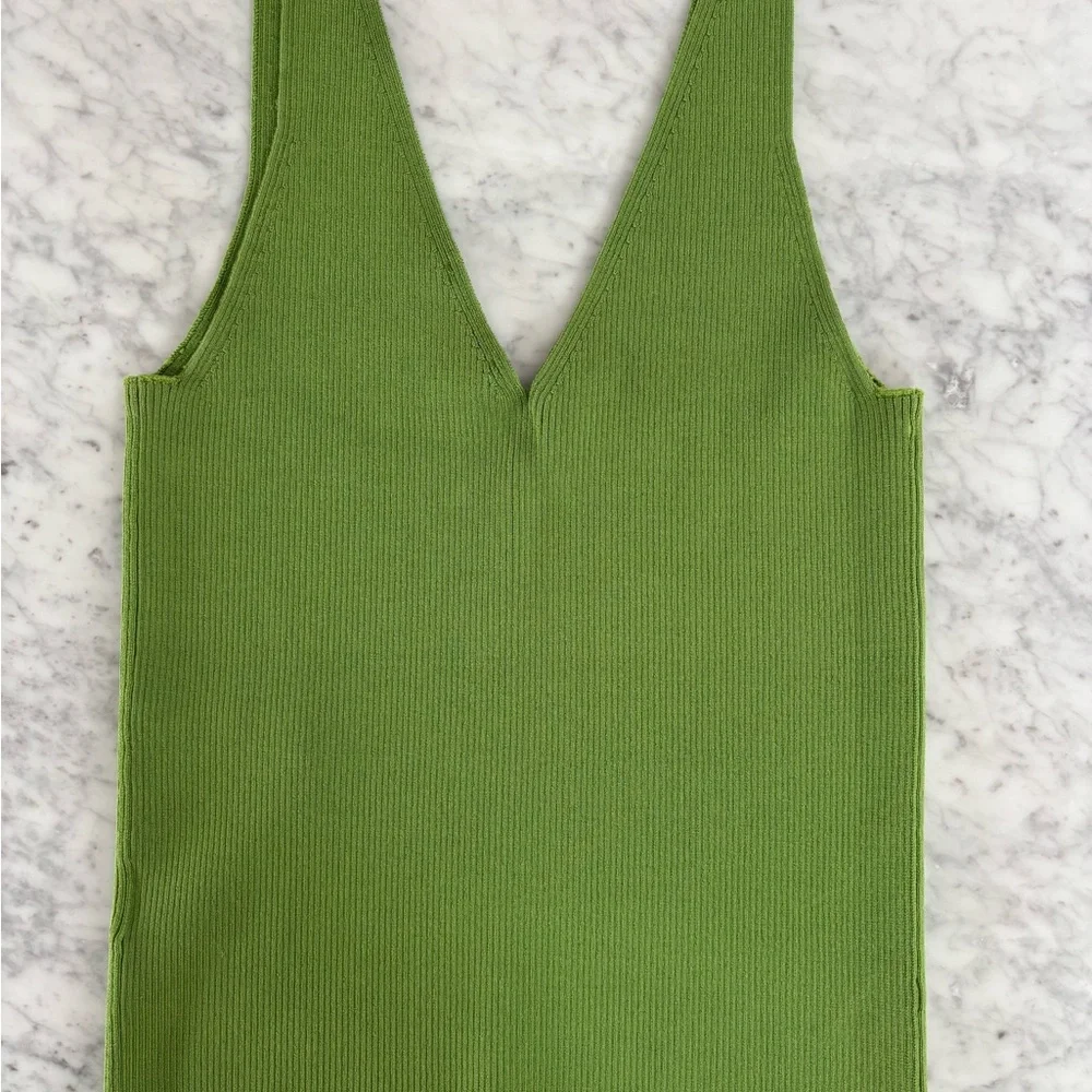 & Other Stories Olive V-Neck Ribbed Tank Top - Picture 2 of 3
